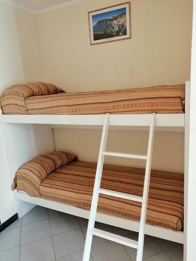 Appartamento per vacanze GAIA Monterosso al Mare 0*,  Italia